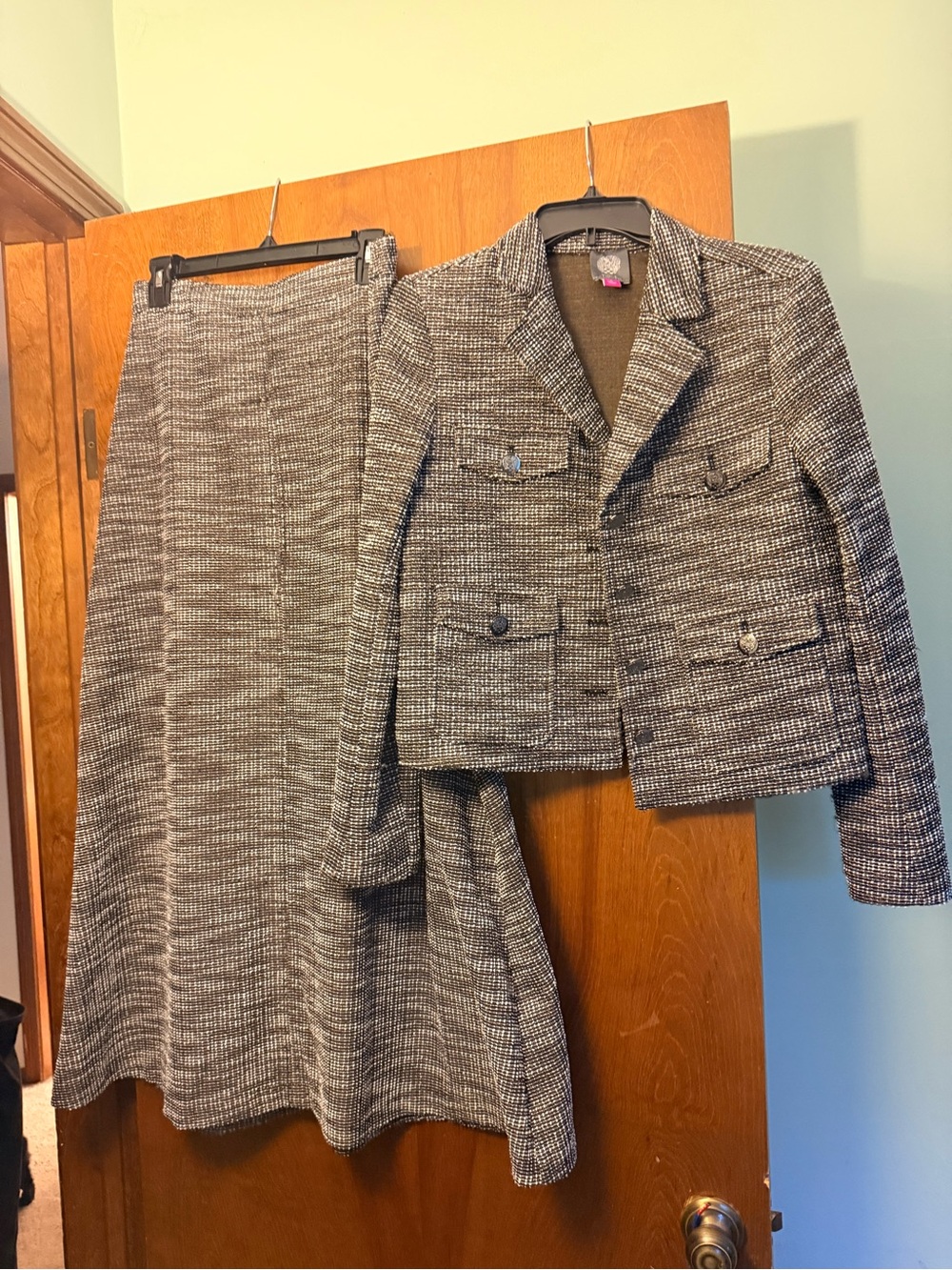 Vince Camuto Black Brown and White Tweed like Two-Piece Skirt Set